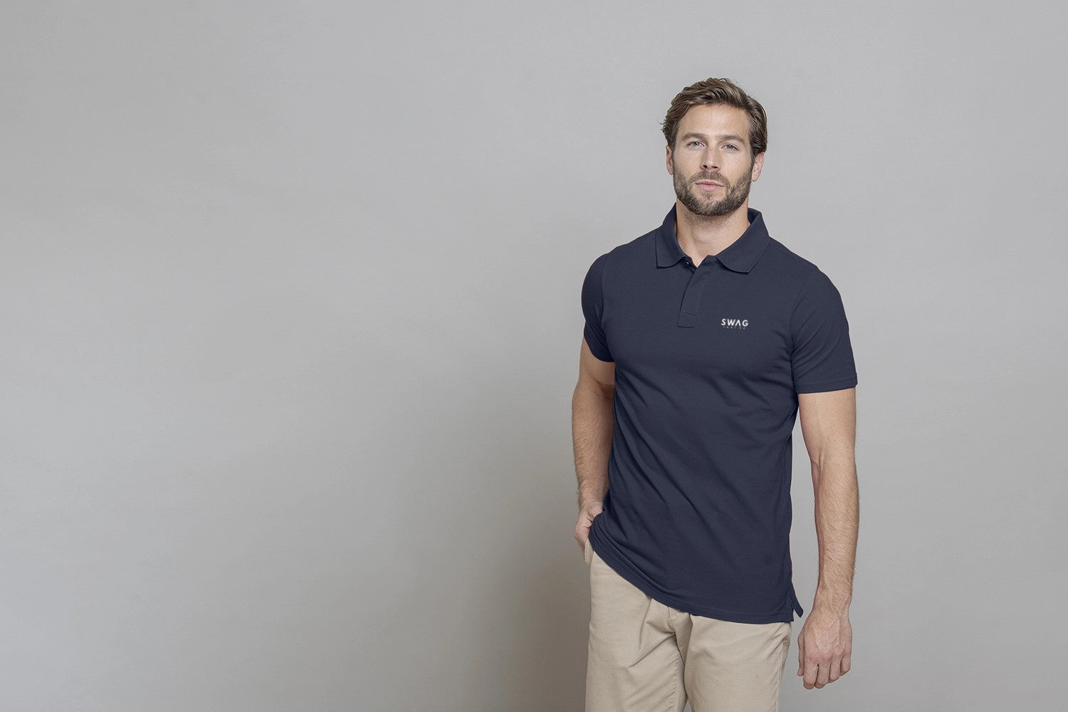 Grafitové pánské organické polo s krátkým rukávem GOTS