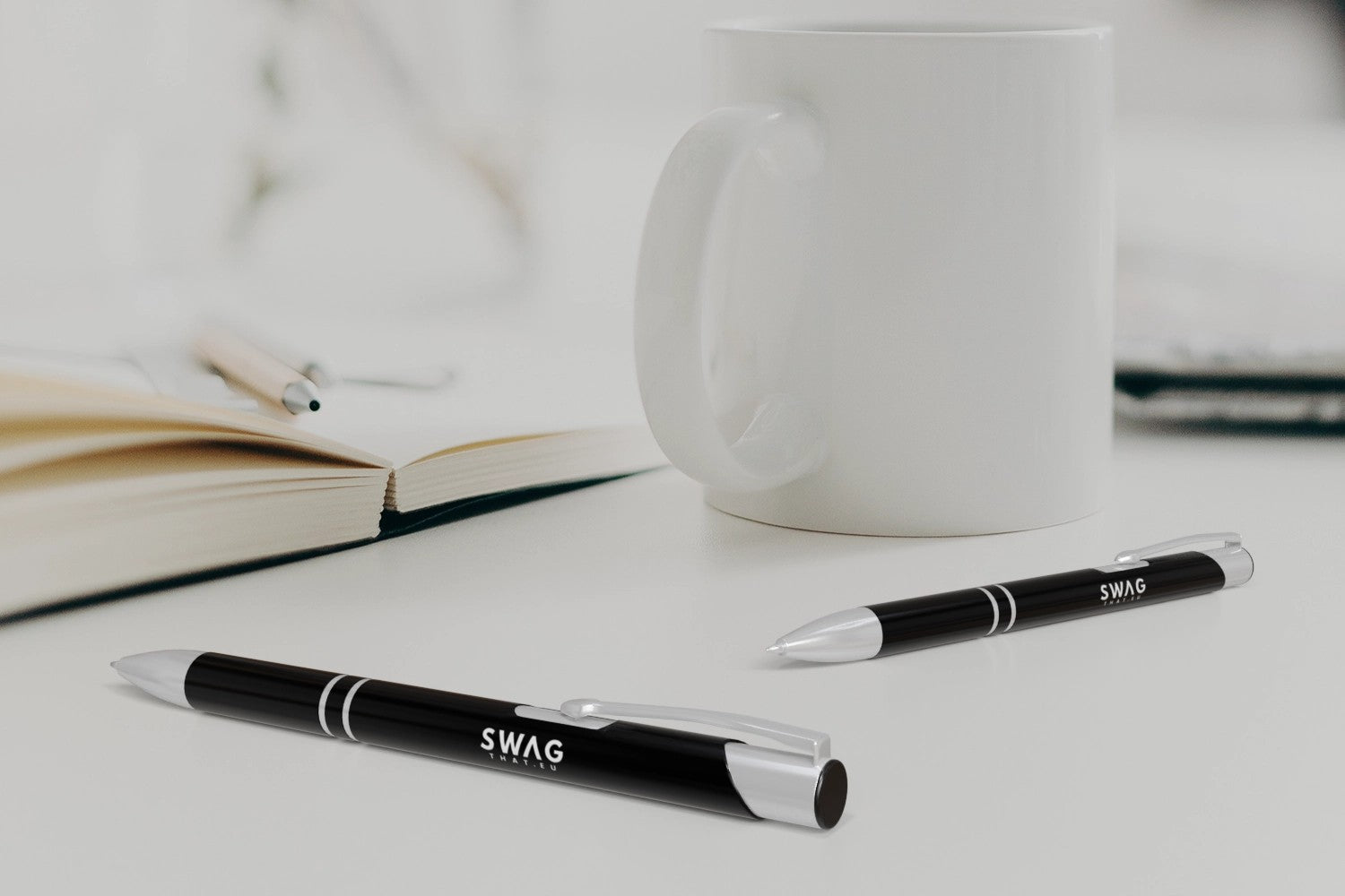 Kuličkové pero Moneta z anodizovaného hliníku click