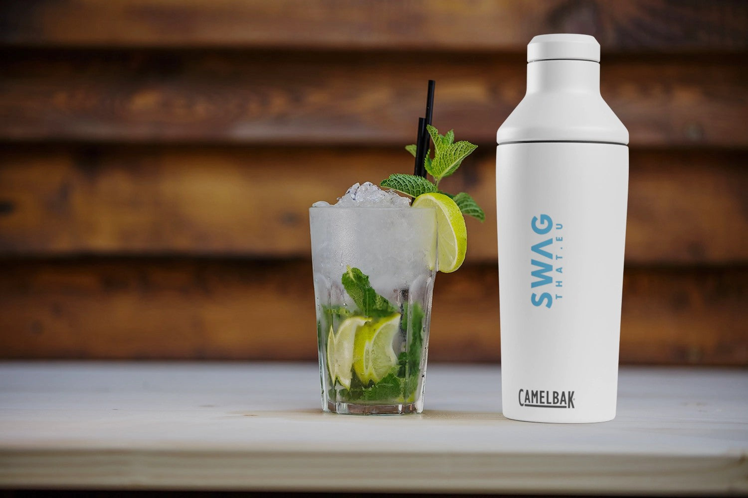 CamelBak® Horizon 600 ml vacuum insulated cocktail shaker